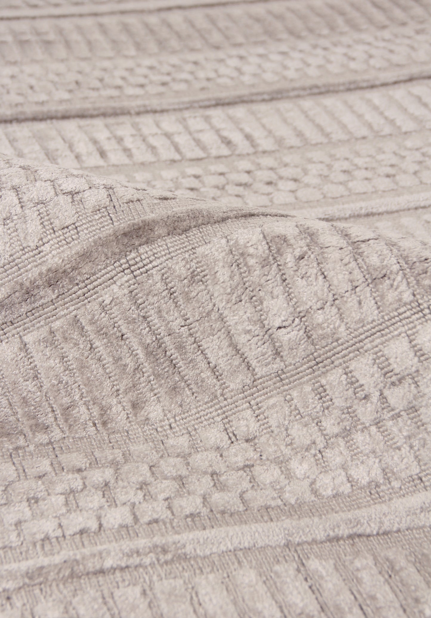 EXQUISITE RUGS OUTLET  Addison Indoor Hand Loomed    - 2234-6'X9'