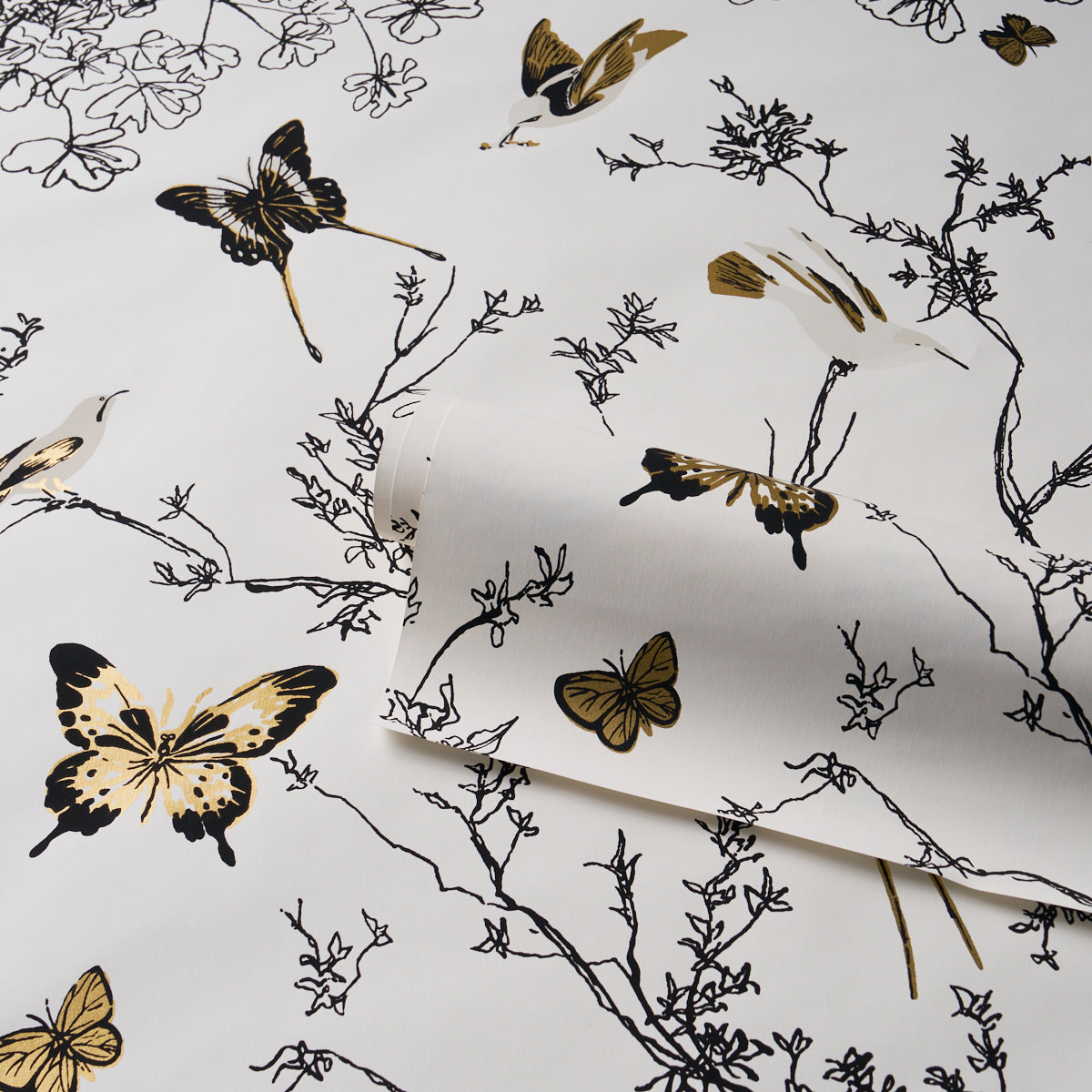 SCHUMACHER  PERENNIAL FAVORITES BIRDS & BUTTERFLIES   Black & Gold   - 2704424