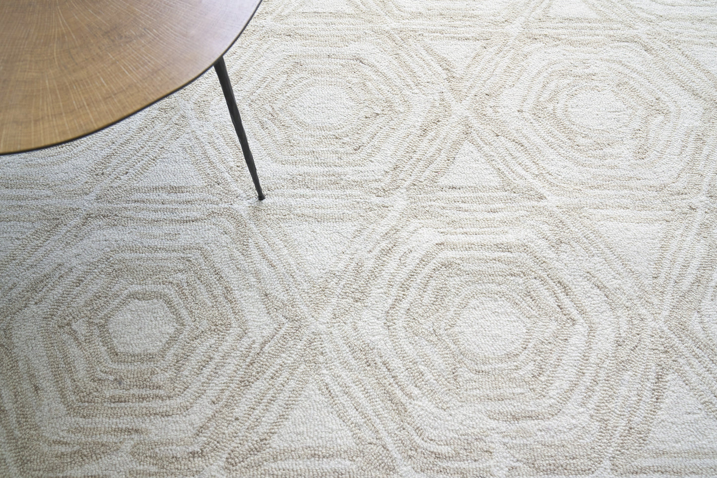 EXQUISITE RUGS   Caprice Indoor Hand Tufted    - 2710-4'X6'