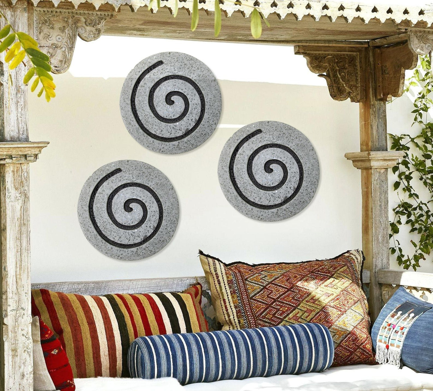 19" X 19" X 2" Gray Round Modern Spiral Wall Art