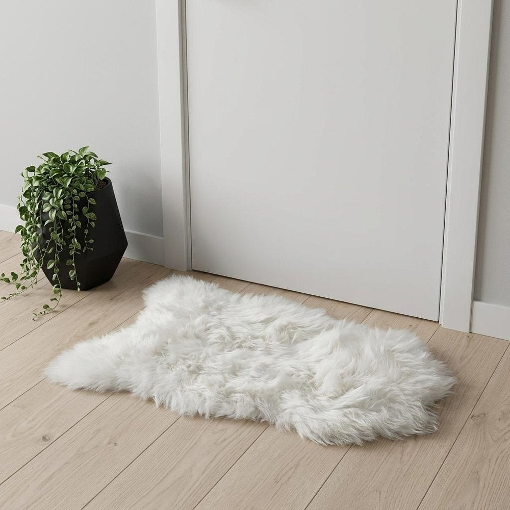 2' X 3' White Natural Wool Long-Haired Sheepskin Area Rug