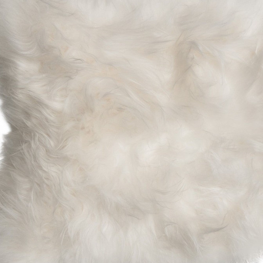 2' X 3' White Natural Wool Long-Haired Sheepskin Area Rug