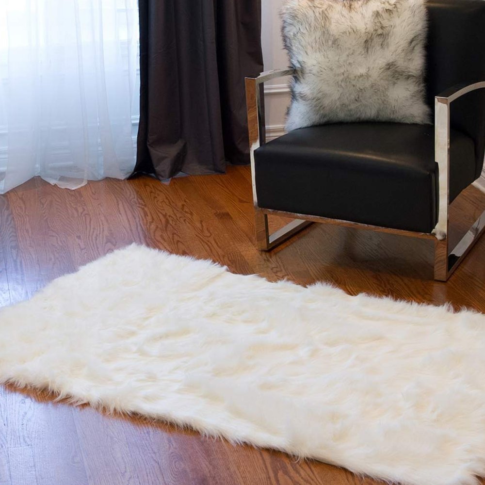 3' X 5' Off White Faux Fur Shag Area Rug