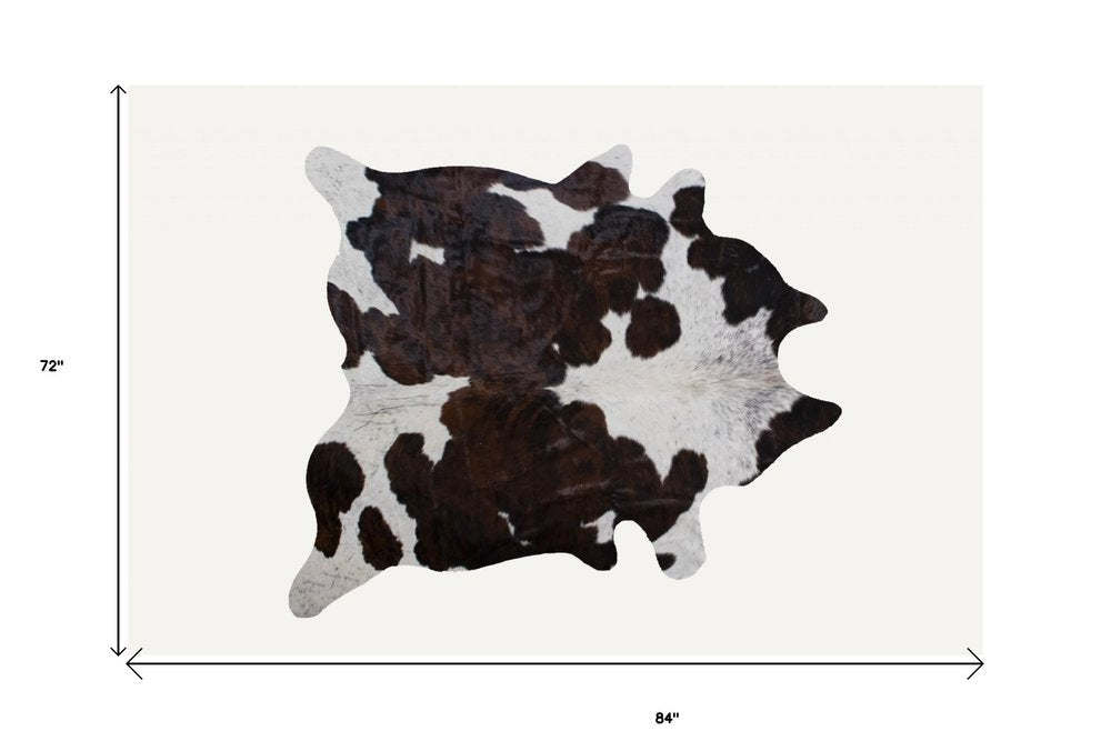 6' X 7' Black And White Cowhide Cowhide Print Area Rug