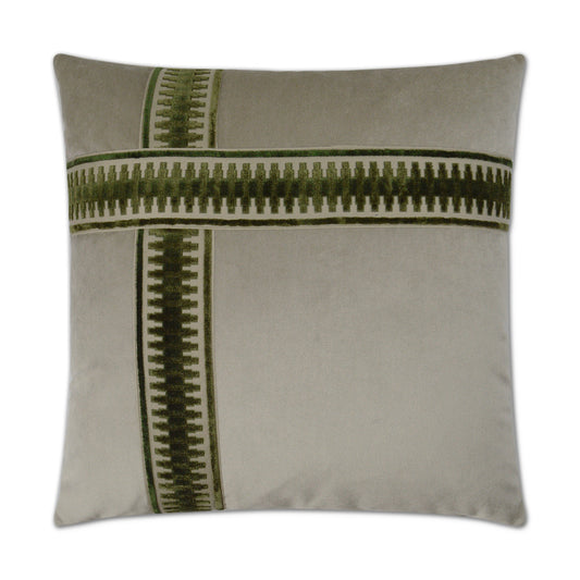 D.V. KAP HOME   24" x 24" Antibes II Pillow - Emerald Traditional, Band / Ribbon    - 3034-E-2424