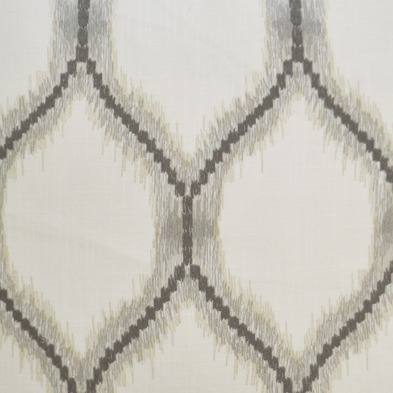 D.V. KAP HOME   24" x 24" Brookham Pillow - Natural Traditional    - 3068-N-2424