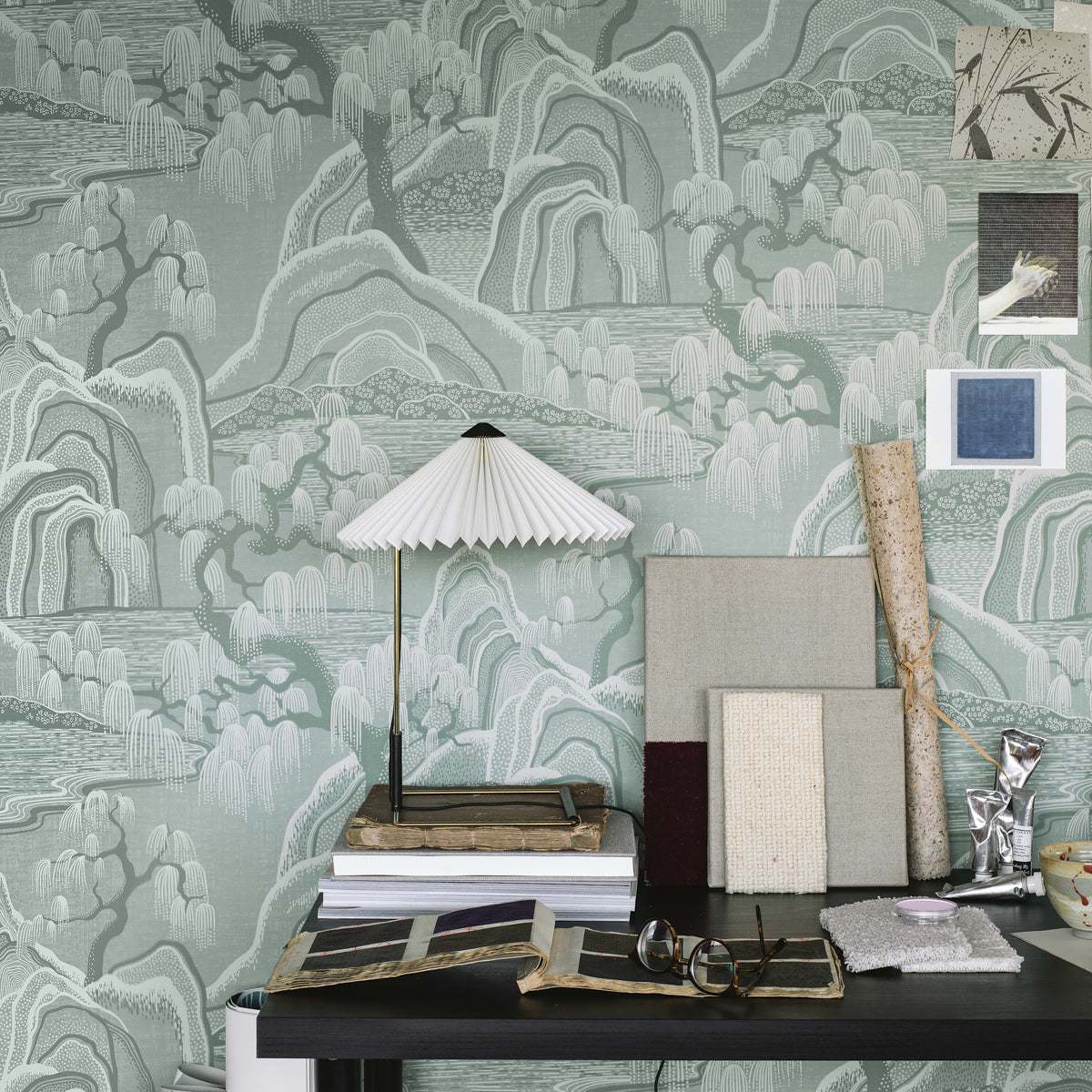 SCHUMACHER WALLCOVERING  BORASTAPETER INDIGO GARDEN   MINERAL   - 3131