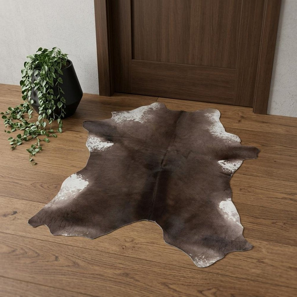 2' X 3' Taupe And White Calfskin - Area Rug