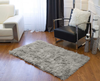 3' X 5' Off White Faux Fur Shag Area Rug