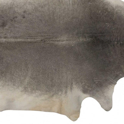 5' X 7' Black And Gold Cowhide Cowhide Print Area Rug