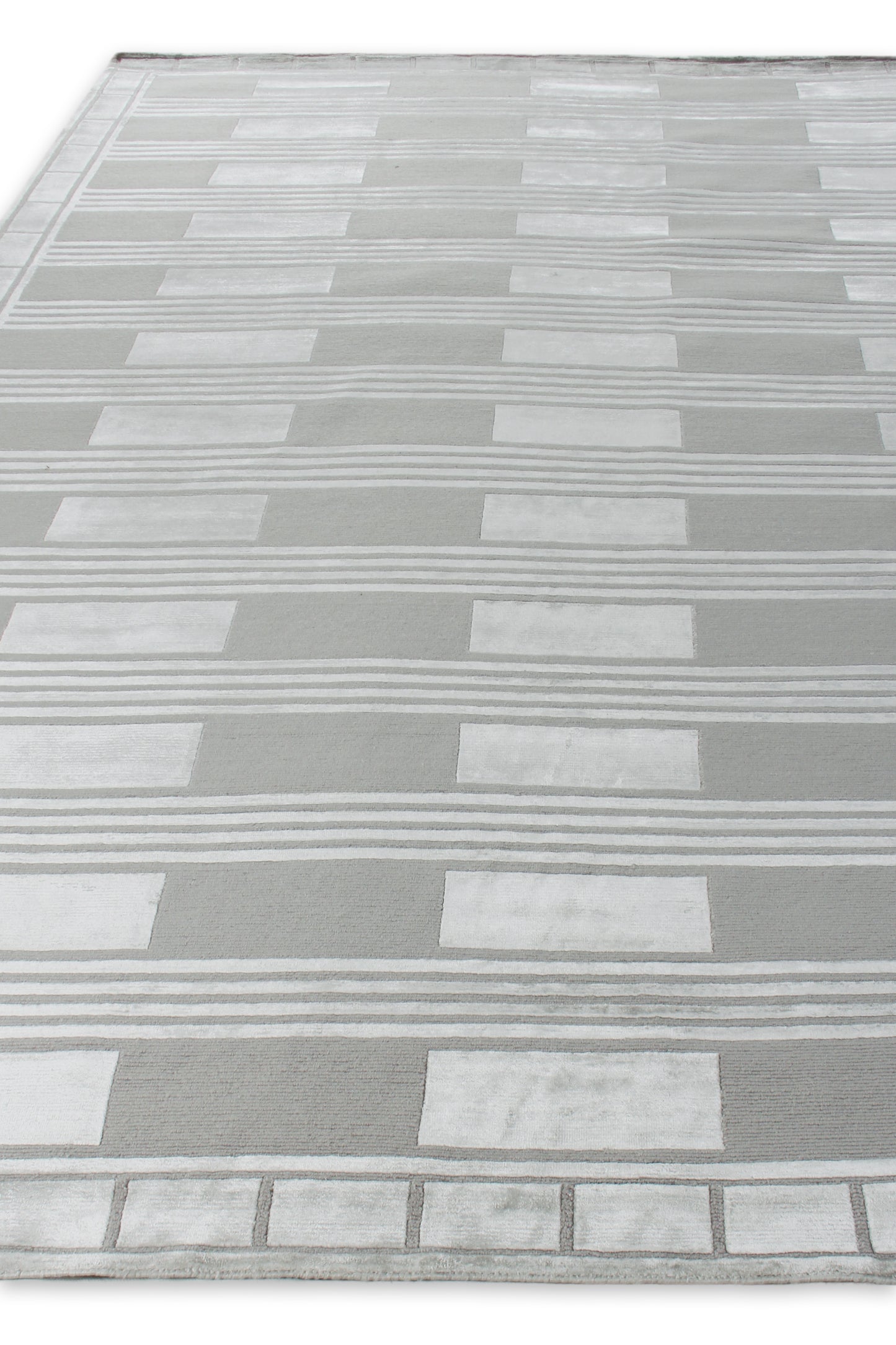 EXQUISITE RUGS OUTLET  Metro Velvet Indoor Hand Knotted    - 3201-4'X6'