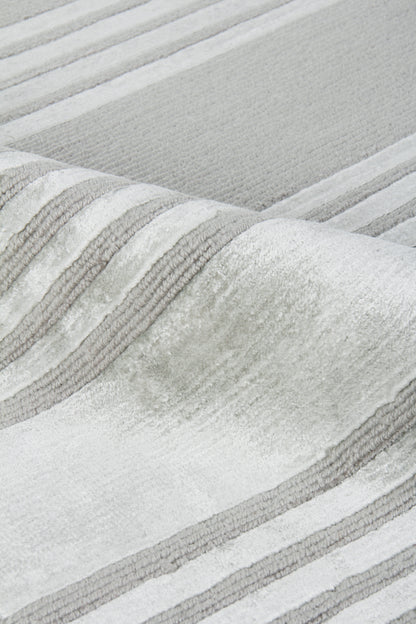 EXQUISITE RUGS OUTLET  Metro Velvet Indoor Hand Knotted    - 3201-4'X6'