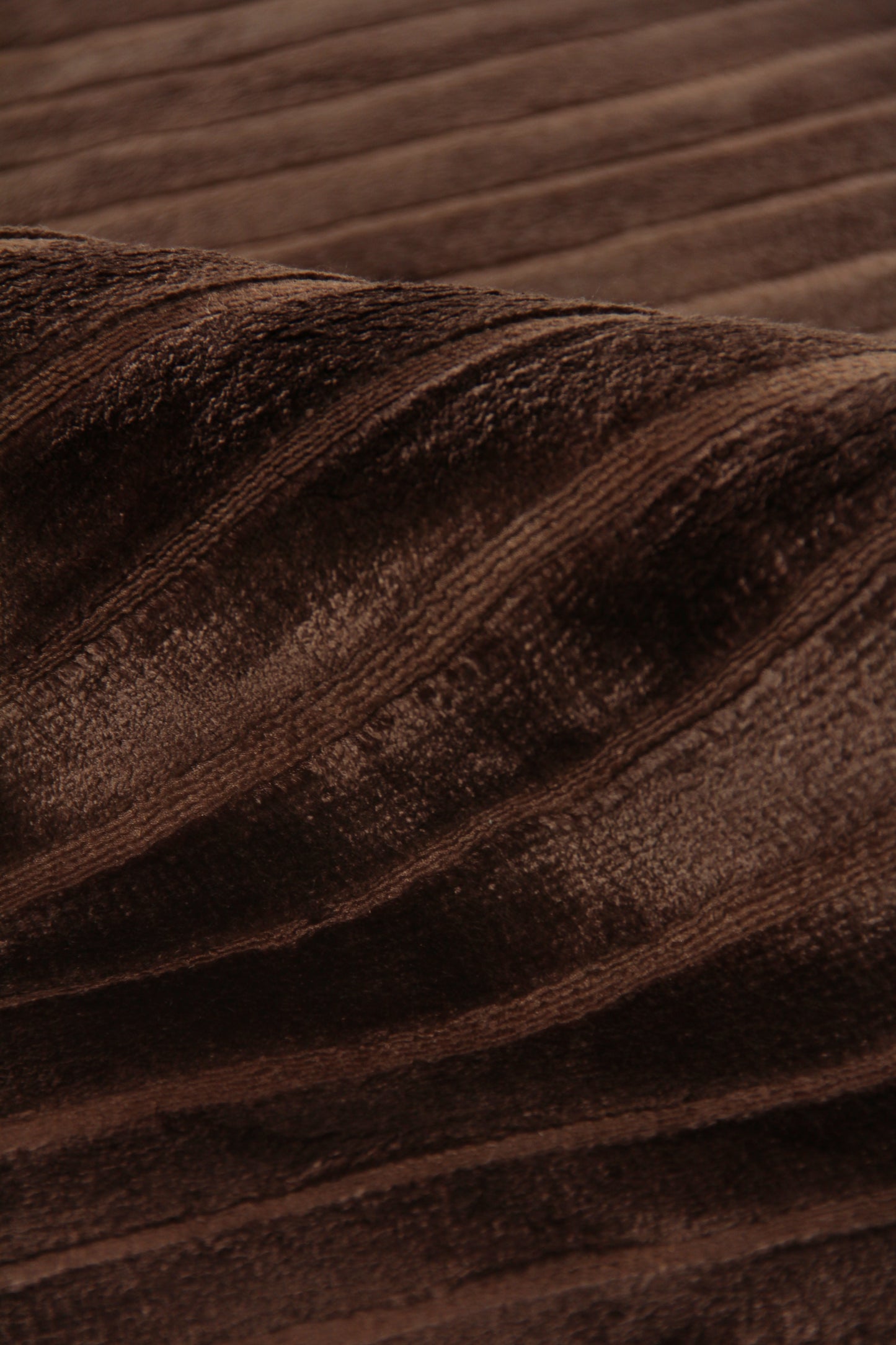 EXQUISITE RUGS   High Low Indoor Hand Loomed    - 3229-2'X3'