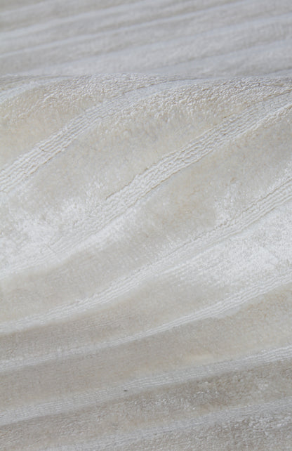 EXQUISITE RUGS   High Low Indoor Hand Loomed    - 3230-4'X6'