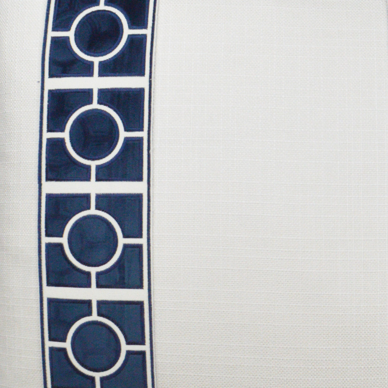 D.V. KAP HOME   24" x 24" Vendome Pillow - Blue Traditional, Band / Ribbon    - 3233-B-2424