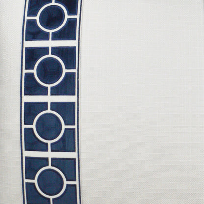 D.V. KAP HOME   24" x 24" Vendome Pillow - Blue Traditional, Band / Ribbon    - 3233-B-2424