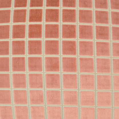 D.V. KAP HOME   24" x 24" Close Quarters Plaid - Check    - 3282-C-2424