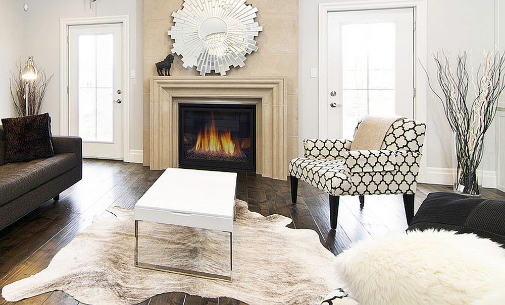 5' X 7' Brown And Black Cowhide Cowhide Print Area Rug