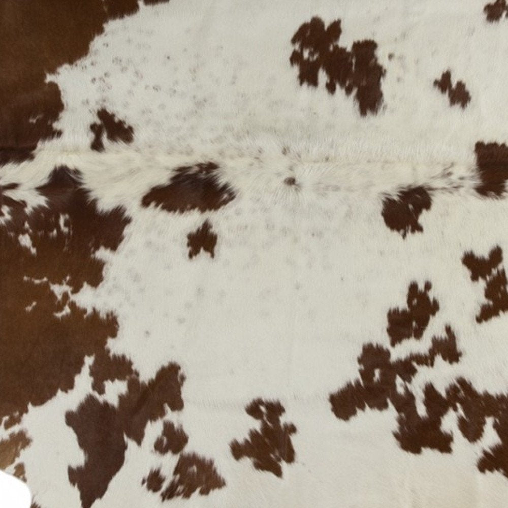 6' X 7' Black And White Cowhide Cowhide Print Area Rug