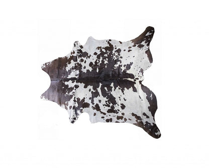 6' X 7' Brown And White Cowhide Area Rug