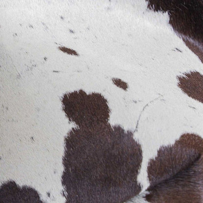 6' X 7' Black And White Cowhide Cowhide Print Area Rug