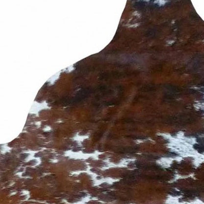 5' X 6' Brown And White Cowhide Handmade Area Rug
