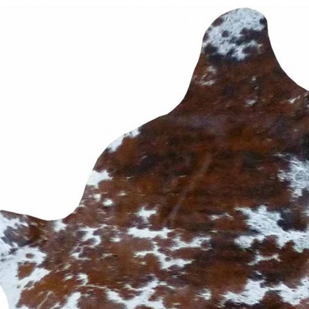 5' X 6' Brown And White Cowhide Handmade Area Rug