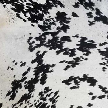 6' X 7' Black And White Cowhide Handmade Area Rug