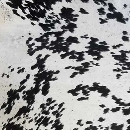 6' X 7' Black And White Cowhide Handmade Area Rug