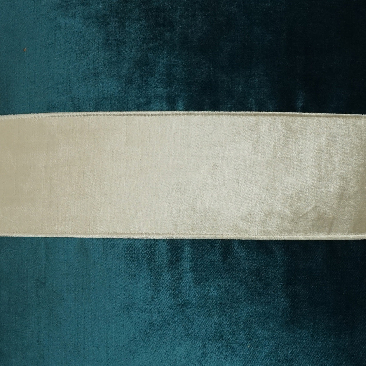 D.V. KAP HOME   24" x 24" Iridescence Band Pillow - Peacock Band / Ribbon    - 3384-P-2424