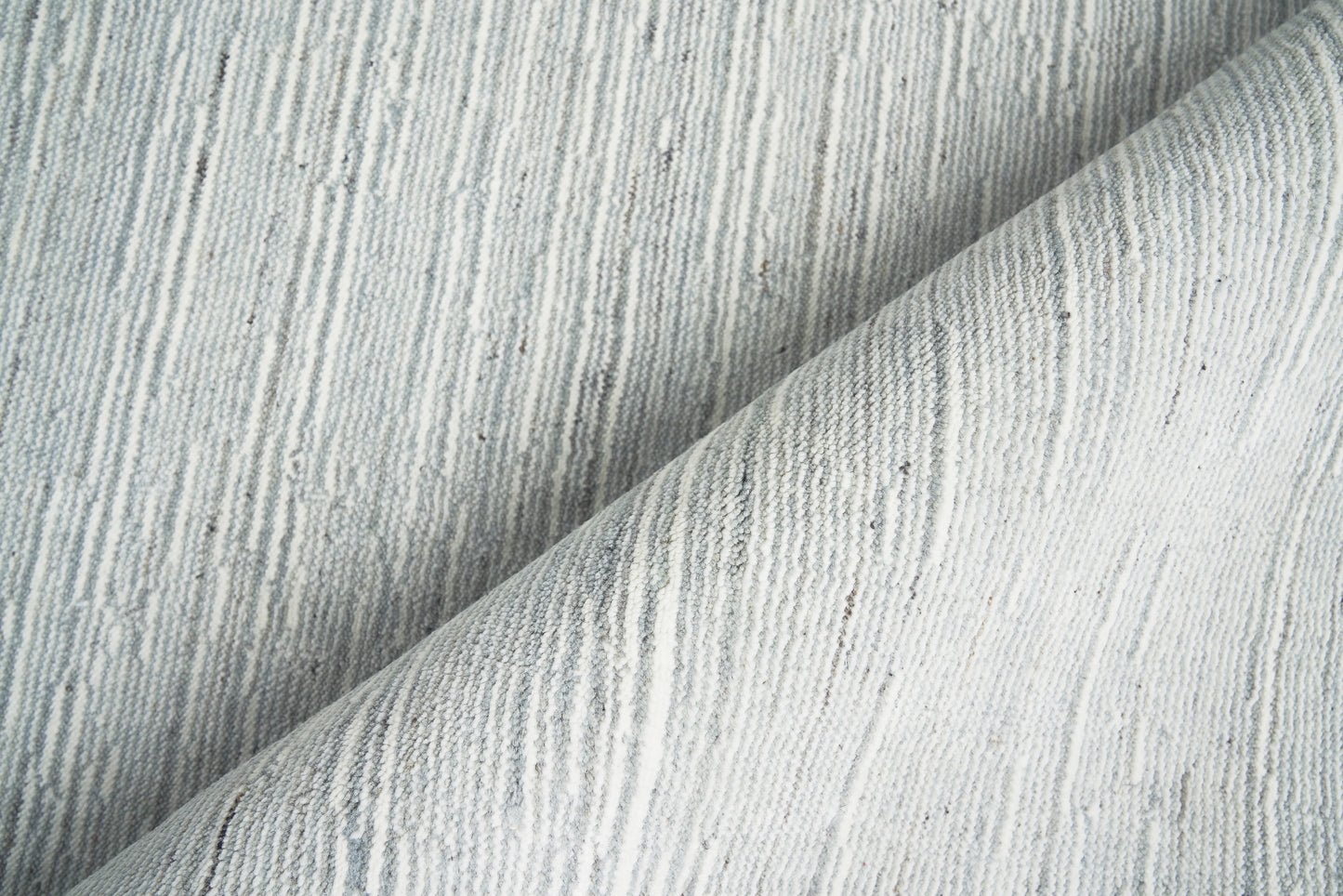 EXQUISITE RUGS   Palazzo Indoor Hand Loomed    - 3398-2'X3'