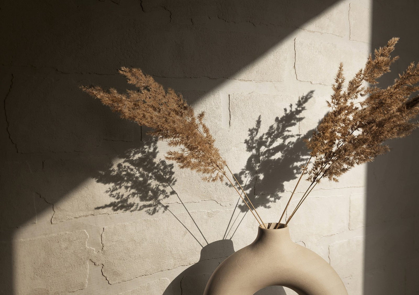 GALERIE WALLCOVERINGS TERRA Stone optics Tile Brick Stone  Beige A light and airy contemporary brick design.  - TR34611