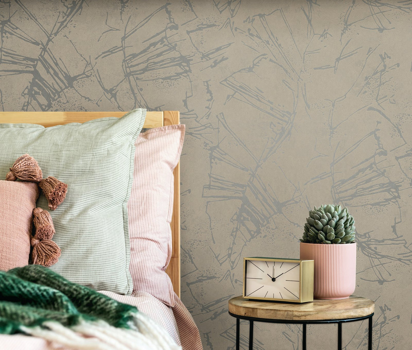 GALERIE WALLCOVERINGS TERRA Graphic Abstract  Beige,Brown A contemporary interpretation of a rockface, bringing earthy elements to an interior scheme.   - TR34614