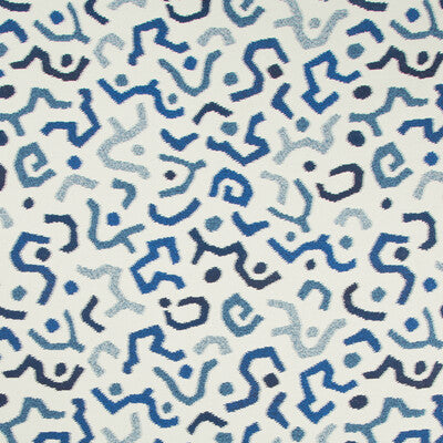 KRAVET DESIGN INDOOR / OUTDOOR IKAT/SOUTHWEST/KILIMS WHITE,BLUE,LIGHT BLUE   - 34884.15.0