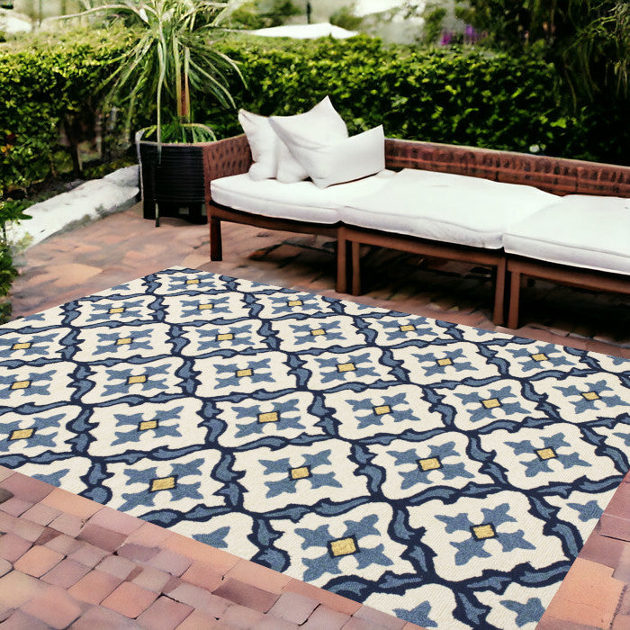 5' X 7' Ivory Or Blue Geometric Mosaic Indoor Outdoor Area Rug