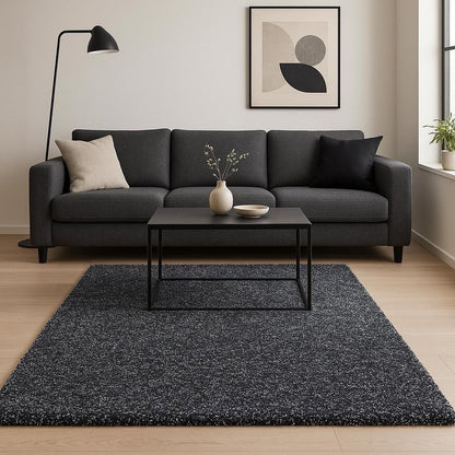 5' X 7' Black And White Shag Hand Woven Area Rug