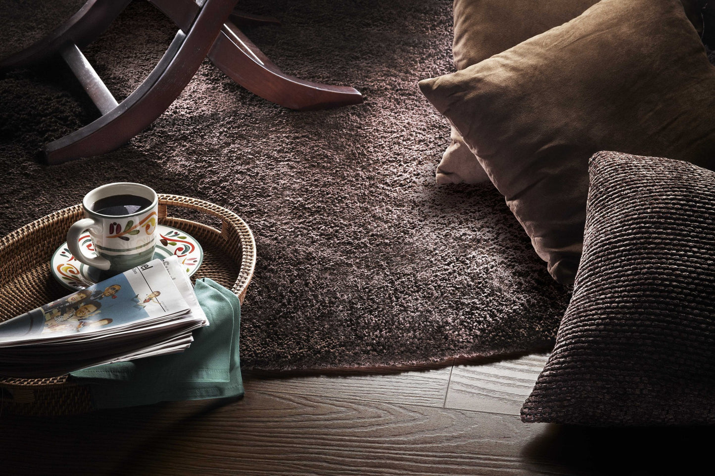 8' Espresso Brown Round Indoor Shag Rug