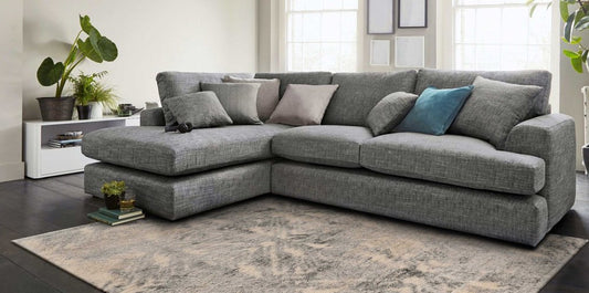 9' X 13' Gray And Ivory Diamond Area Rug