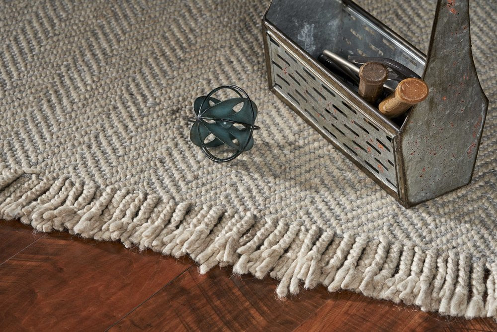 9' X 12' Beige And Gray Wool Chevron Hand Woven Area Rug With Fringe
