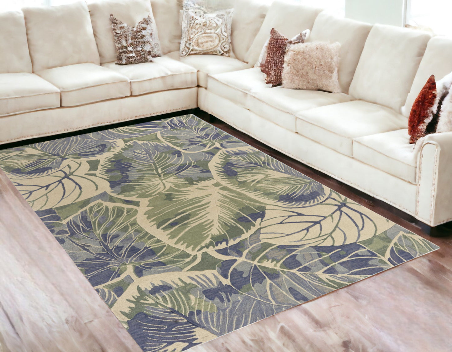 2' X 10' Blue Or Green Oversized Leaves Wool Indoor Runner Rug