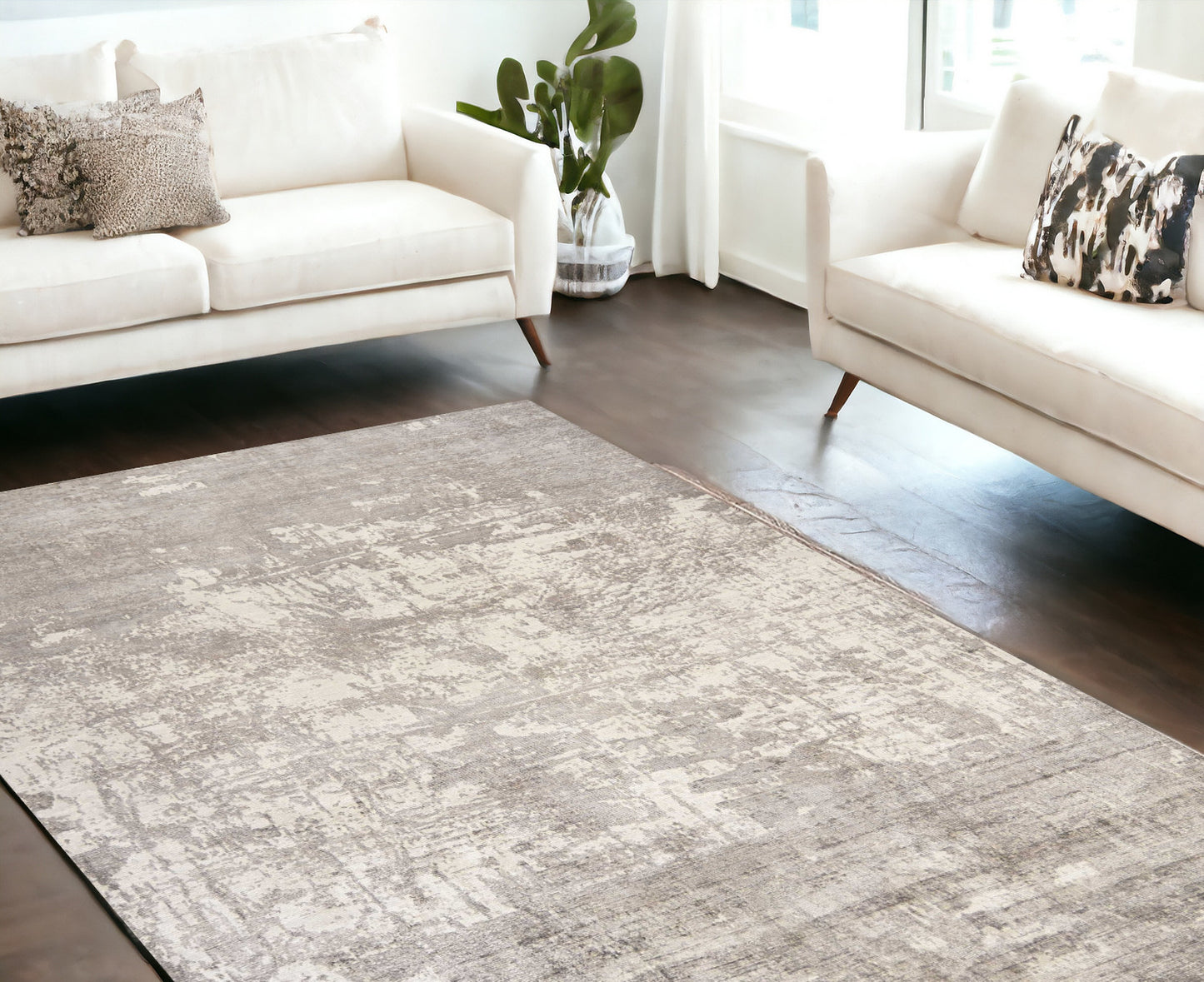 7' X 10'  Viscose Beige Area Rug