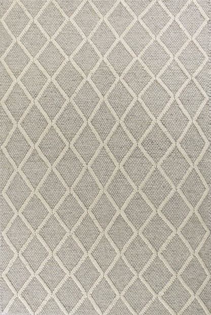 9' X 13' Gray And Ivory Wool Diamond Hand Woven Area Rug