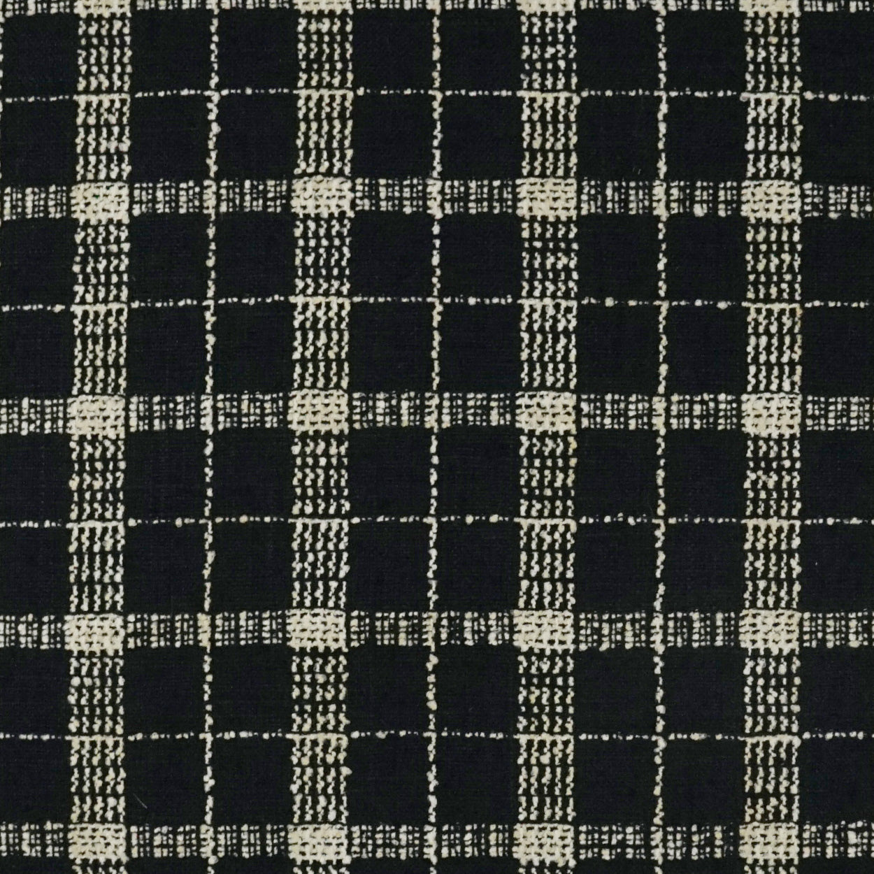 D.V. KAP HOME   24" x 24" Bond Pillow - Onyx Plaid - Check, Traditional    - 3518-O-2424