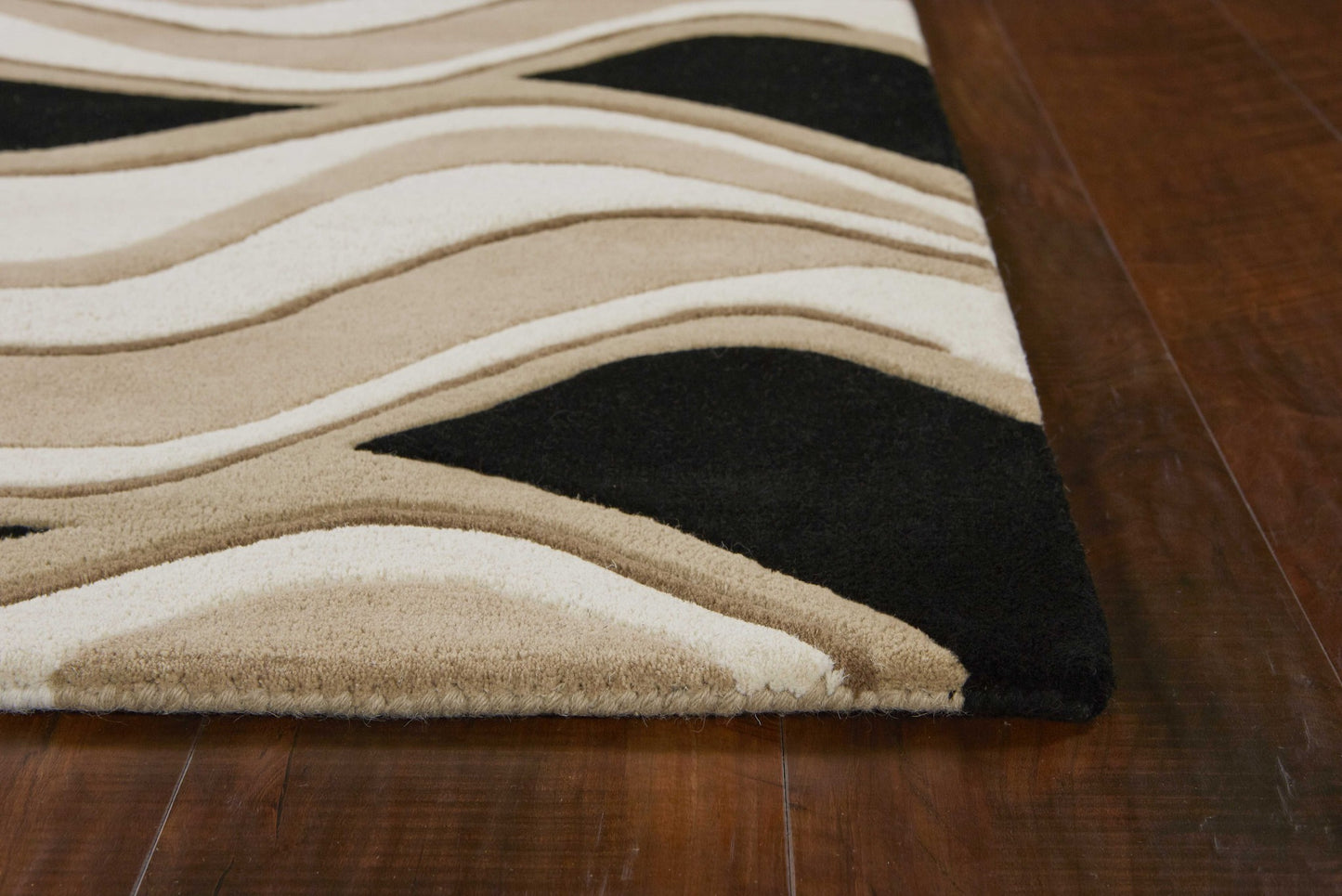 5' X 8'  Wool Black Or  Beige Area Rug