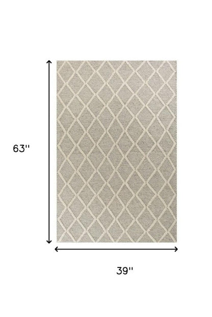 9' X 13' Gray And Ivory Wool Diamond Hand Woven Area Rug
