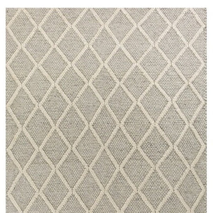 9' X 13' Gray And Ivory Wool Diamond Hand Woven Area Rug