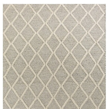 9' X 13' Gray And Ivory Wool Diamond Hand Woven Area Rug