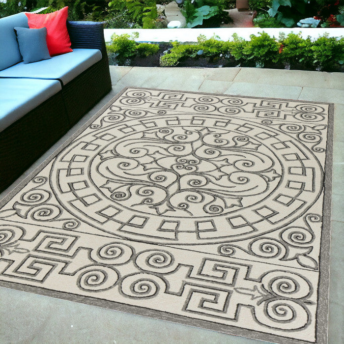 8' Gray And Ivory Round Damask Indoor Outdoor Area Rug
