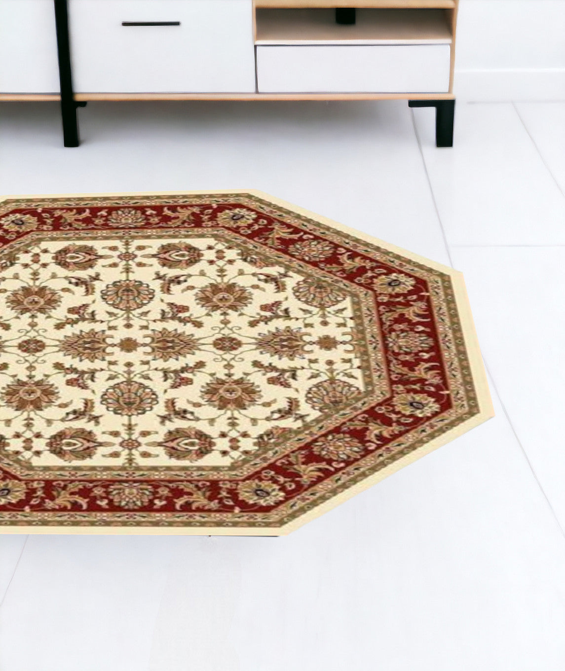 9' X 13'  Polypropylene Ivory Or Red Area Rug