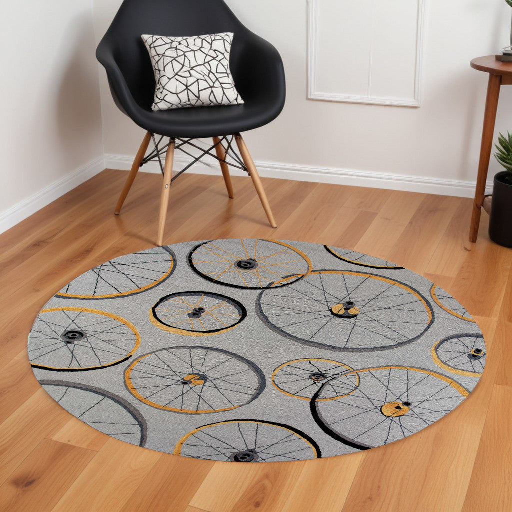 8' Grey Hand Hooked Wheels Round Indoor Area Rug